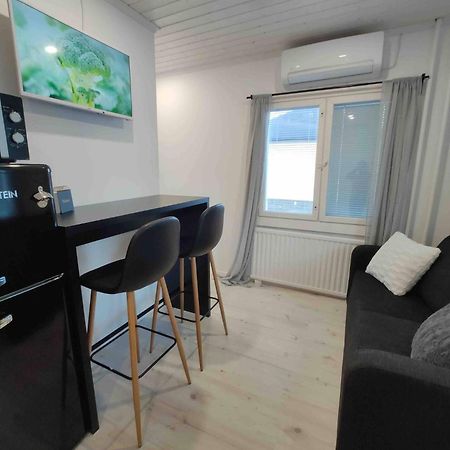 Upea Moderni Pieni Yksioe Rauhallisella Sijainnilla - Itsepalvelukirjautuminen - Self Check-In Vaasa Extérieur photo