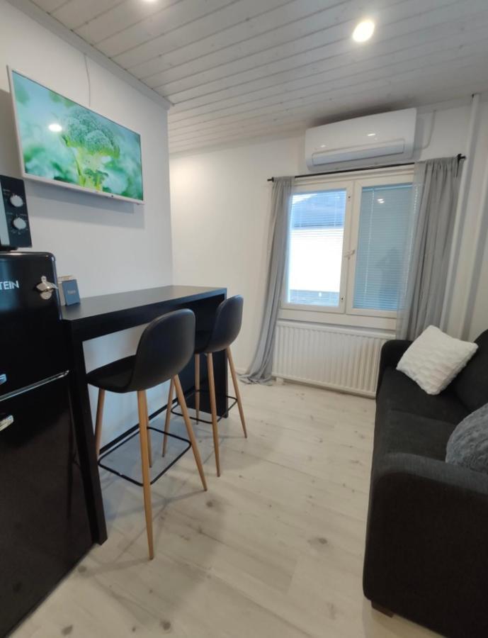 Upea Moderni Pieni Yksioe Rauhallisella Sijainnilla - Itsepalvelukirjautuminen - Self Check-In Vaasa Extérieur photo